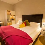 Hammer - Hauptbahnhof Hotel Mainz