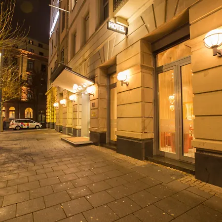 Hammer - Hauptbahnhof Otel Mainz