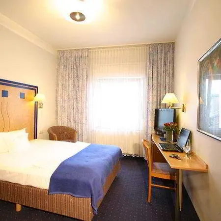 Otel Hammer - Hauptbahnhof 3*