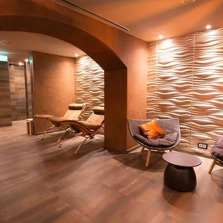 Hammer - Hauptbahnhof Hotel Mainz