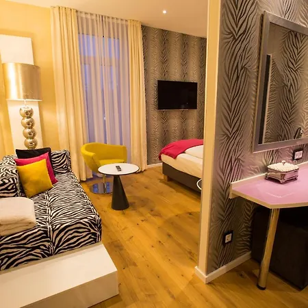 Hammer - Hauptbahnhof Otel