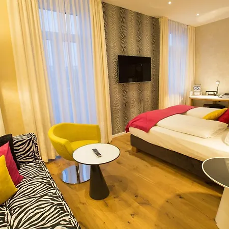 Otel Hammer - Hauptbahnhof Mainz