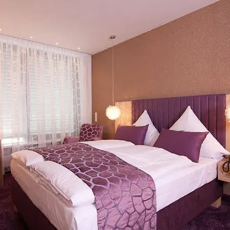 Hammer - Hauptbahnhof Otel Mainz