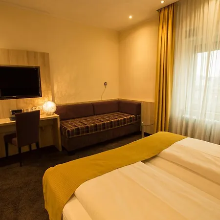 Hammer - Hauptbahnhof Hotel 3*