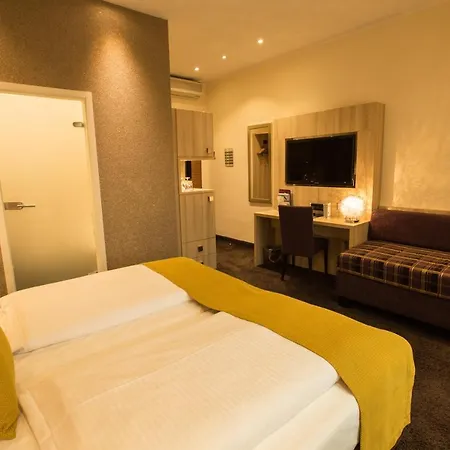 Otel Hammer - Hauptbahnhof 3*