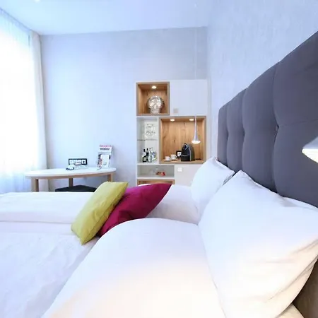 Hammer - Hauptbahnhof Otel 3*