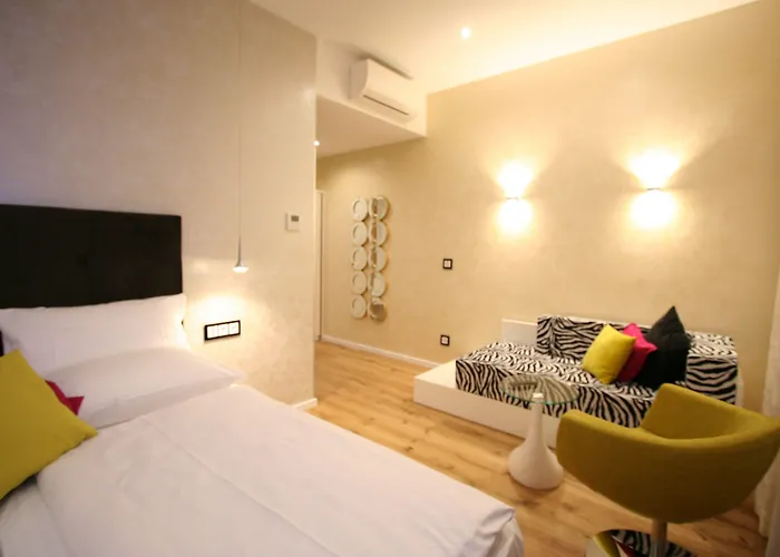 Hammer - Hauptbahnhof 3*