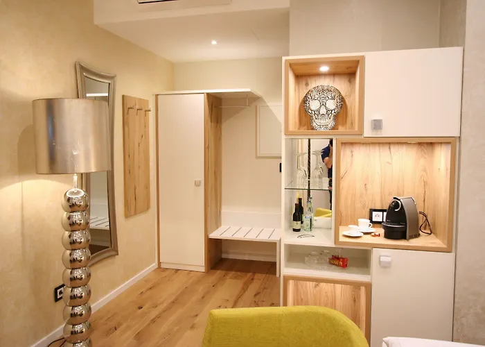 Hotel Hammer - Hauptbahnhof 3*