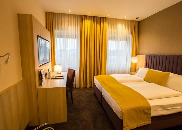 Hammer - Hauptbahnhof 3*